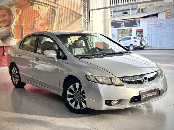 Honda Civic Sed. Lxl/ LXL SE 1.8 Flex 16V Aut. 2011