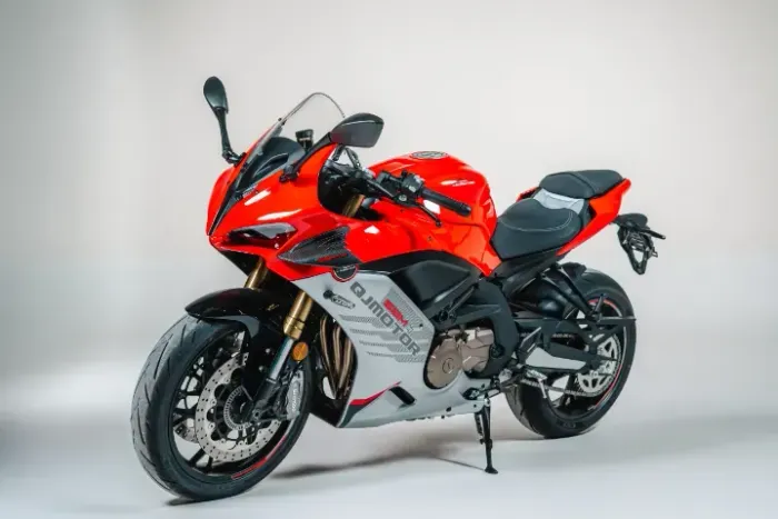 SBM 600 RC 2027 - ESPORTIVIDADE, DESIGN E PERSONALIDADE