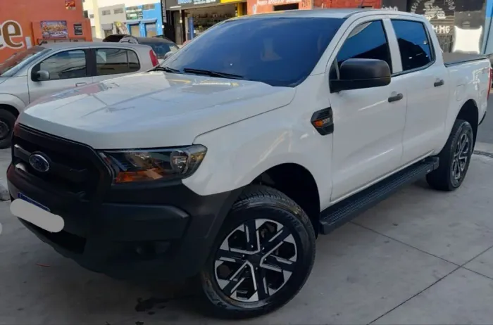 Ford Ranger XLT 3.2 20V 4X4 CD Diesel Aut. 2023