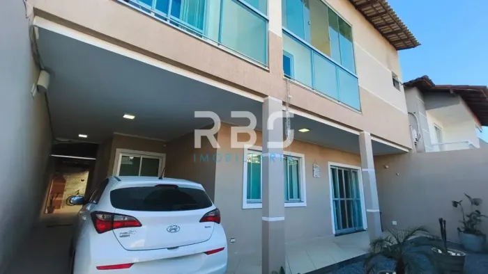 Casa com 6 quartos, 1 suíte, 3 vagas Espaçosa à Venda em Morada de Laranjeiras