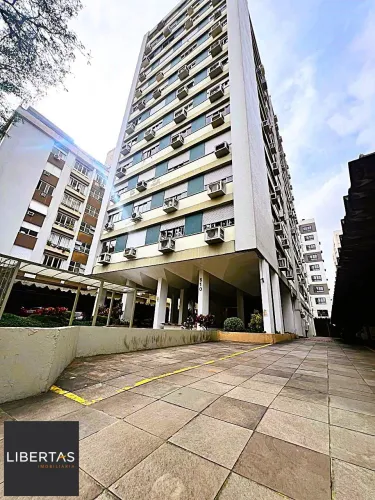 VENDA: Apartamento 3 dormitórios semimobiliado com vaga no coração do Bom Fim!