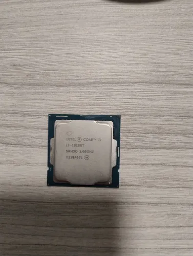 Processador Core i3 10100T 3.00GHz. Excelente estado