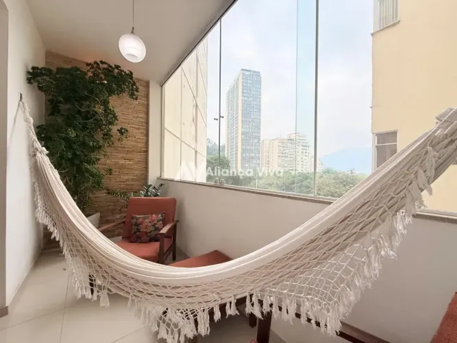 Botafogo | Apartamento 3 quartos, sendo 1 suite