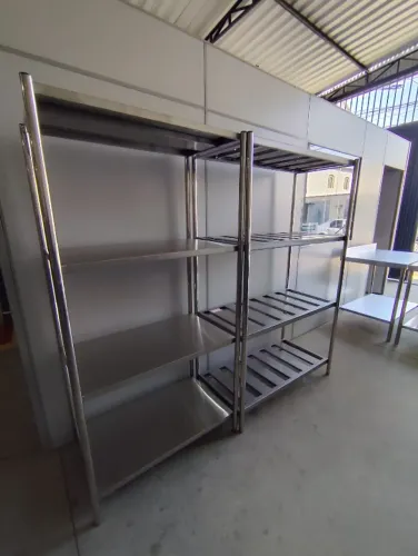 Estante inox câmara 1,10×0,50×1,80 4 prateleiras reforçada