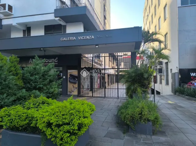Sala na Galeria Vicenza na 24 de Outubro Bairro Moinhos de Vento