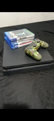 Play4 slim 1 TB