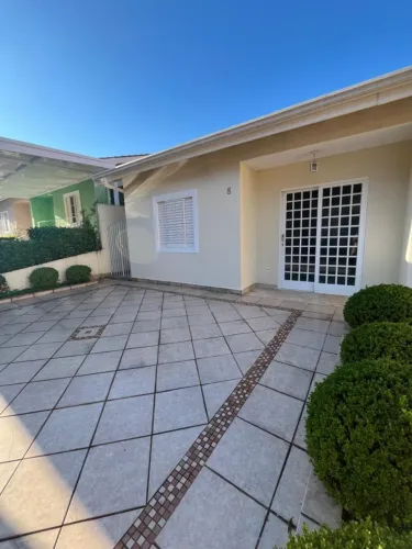 Casa em Condomínio para Locação em Bragança Paulista, Residencial das Ilhas, 3 dormitórios