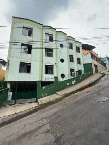 Imóvel para aluguel com 2 quartos em Vitorino Braga - Juiz de Fora - MG