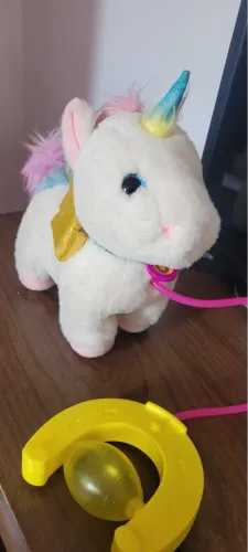 Unicórnio de pelúcia 70,00 todos