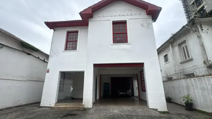 PARCERIA / SUBLOCAÇÃO COMERCIAL EM SANTOS - SEU NEGÓCIO EM PONTO NOBRE! AV. CONSELHEIRO