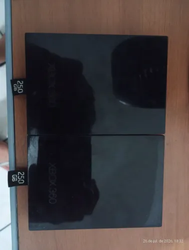 xbox 360/Kinect/HD xbox250GB/ suporte para controle de xbox (leia o anuncio)