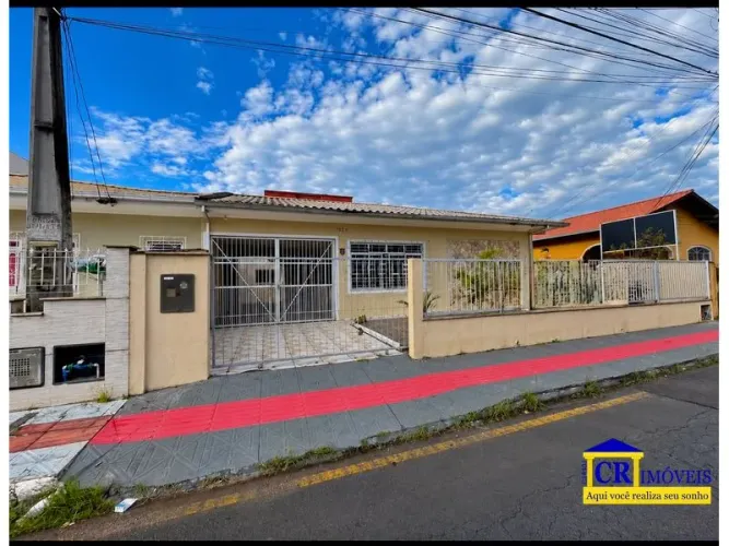 Casa + 2 kitnet confortavel com renda passiva - REAL PARQUE / São José