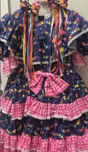 Vestido junino Srta Lolli 6 com laços de cabelo