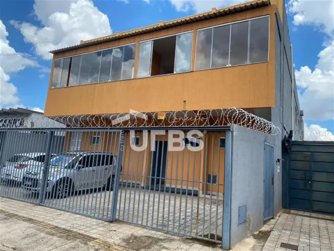 PRÉDIO À VENDA| GERANDO RENDA| 799M² ÁREA CONSTRUÍDA|COM 23 UNIDADES | R$ 60 MIL DE de REN