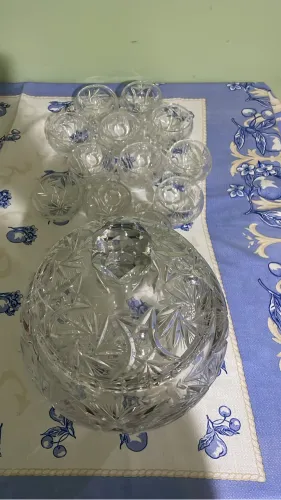 Poncheira de cristal