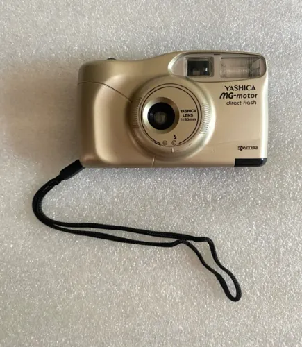 Câmera Yashica Mg-motor Maquina Fotográfica Antiga Vintage