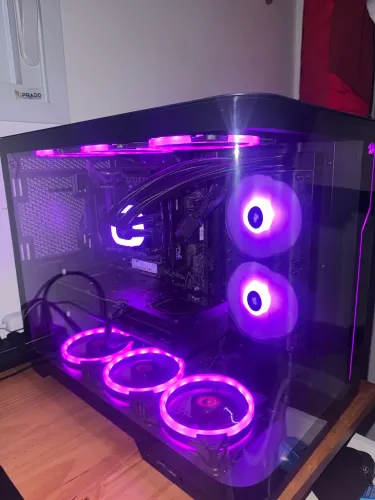 Gamer Alto Desempenho RTX 4070 + RZ 7 