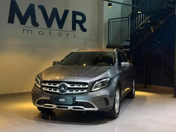 Mercedes-Benz GLA 200 Adv. 1.6/1.6 TB 16V Flex Aut. 2018