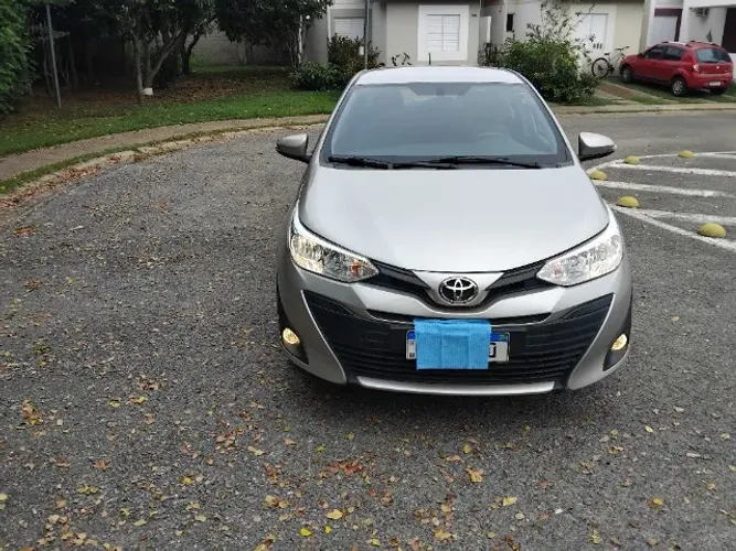 Toyota Yaris XL Sedan 1.5 Flex 16V 4P Aut. 2020