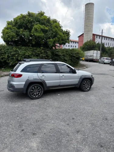 Fiat Palio Weekend Adventure Locker 1.8 Flex 2018