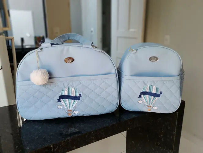 Vendo essas duas bolsas usada poucas vezes
