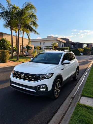 Volkswagen T-Cross Highline 1.4 TSI Flex 16V 5P AUT 2023