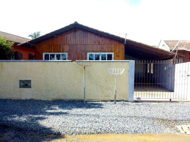 Casa no Jarivatuba 3 dormitórios 