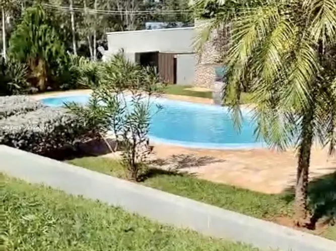 Chácara para Venda em Presidente Prudente, Bairro do Aeroporto, 5 dormitórios, 1 suíte, 3