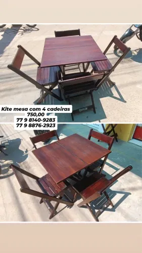 Mesa de madeira com 4 cadeiras