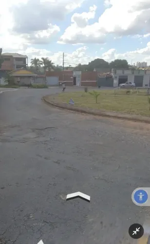 Vende-se excelente lote no Setor Mansões Paraíso, em Aparecida de Goiânia! Com 735 m²