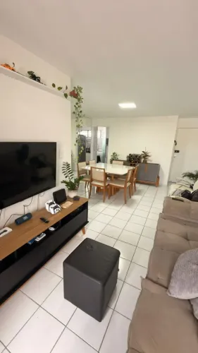 Apartamento à venda no EDIFÍCIO TRIANON PAJUÇARA, PAJUÇARA, Maceió, AL