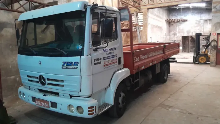 Mercedes Bens 712 c ano 2000 todo original caminhao a toda prova em meu nome a 10 anos 