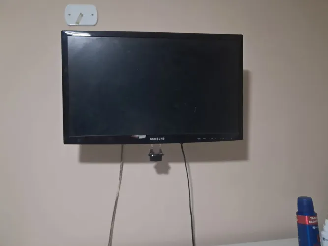 Tv 24 polegadas sansung nao é smart