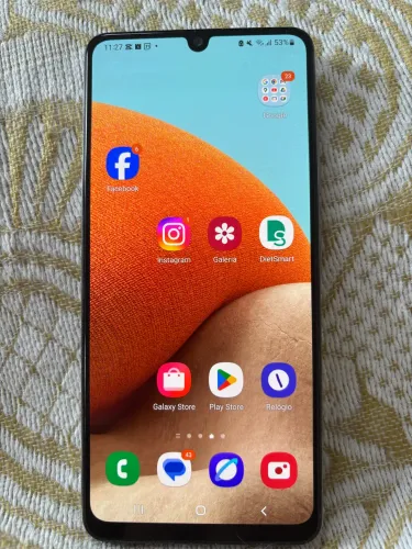 Celular Samsung SM - A325 M Usado