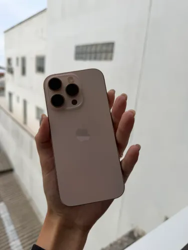 iPhone 16 pro desert 512GB