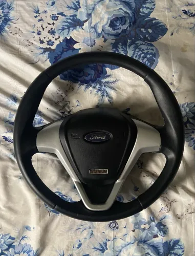 Volante Modelo Titanium Usado Ford Fiesta Ka EcoSport Escort Zetec