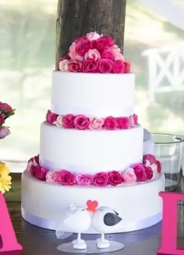 Bolo fake casamento ou debutante