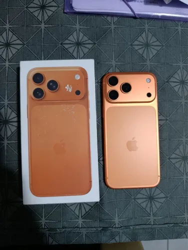 iPhone 17 pro Max 256gb Laranja Cósmico