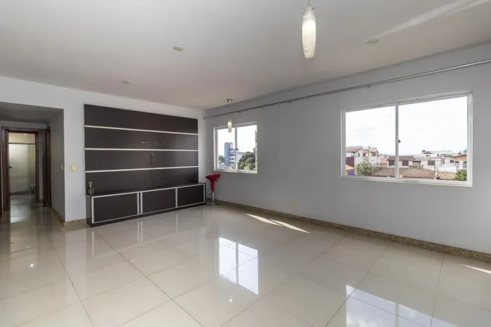 Apartamento à Venda - Itapoã, 3 Quartos, 95 m2