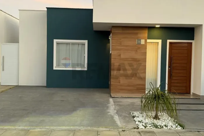 "Casa de Luxo no Duque Residence: Conforto e Segurança"