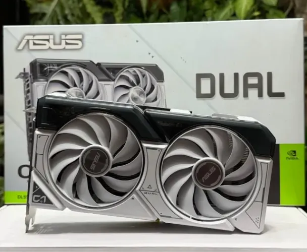 RTX 4060 8GB Asus Dual OC WHITE - Impecável!