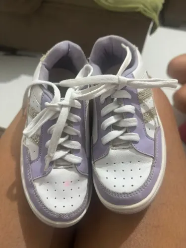Tenis menina