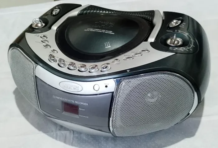 Rádio gravador NKS PCD 2600