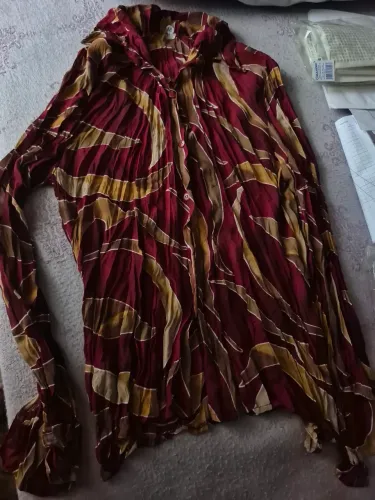 Camisas crepe amassadinho, tam. M. NOVAS. 30,00 Cada