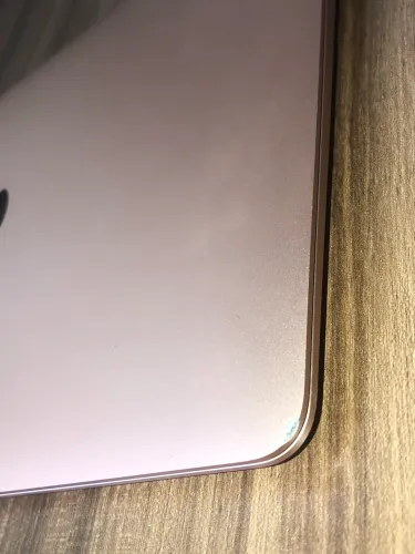 MacBook rosê 2019 - especificações na foto