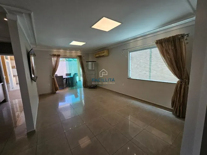 Casa para alugar no Condomínio Laranjeiras Premium com 3 suítes,397 m² em Flores-Manaus/AM