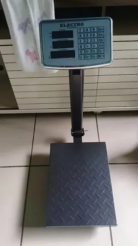 Balança de Plataforma Digital para Pesagem Até 200kg Pronta entrega