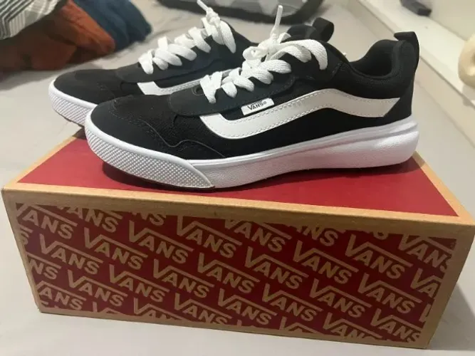 Tênis Vans Range EXP