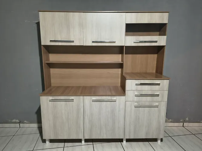 ARMÁRIO COZINHA SEMI NOVO. 1.80 X 2. BOTUCATU