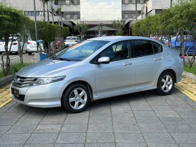 Honda City Sedan DX 1.5 Flex 16V Aut. 2011